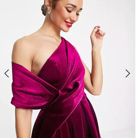 Velvet Bare Shoulder Midi Dress in Berry - Picture 4 of 11